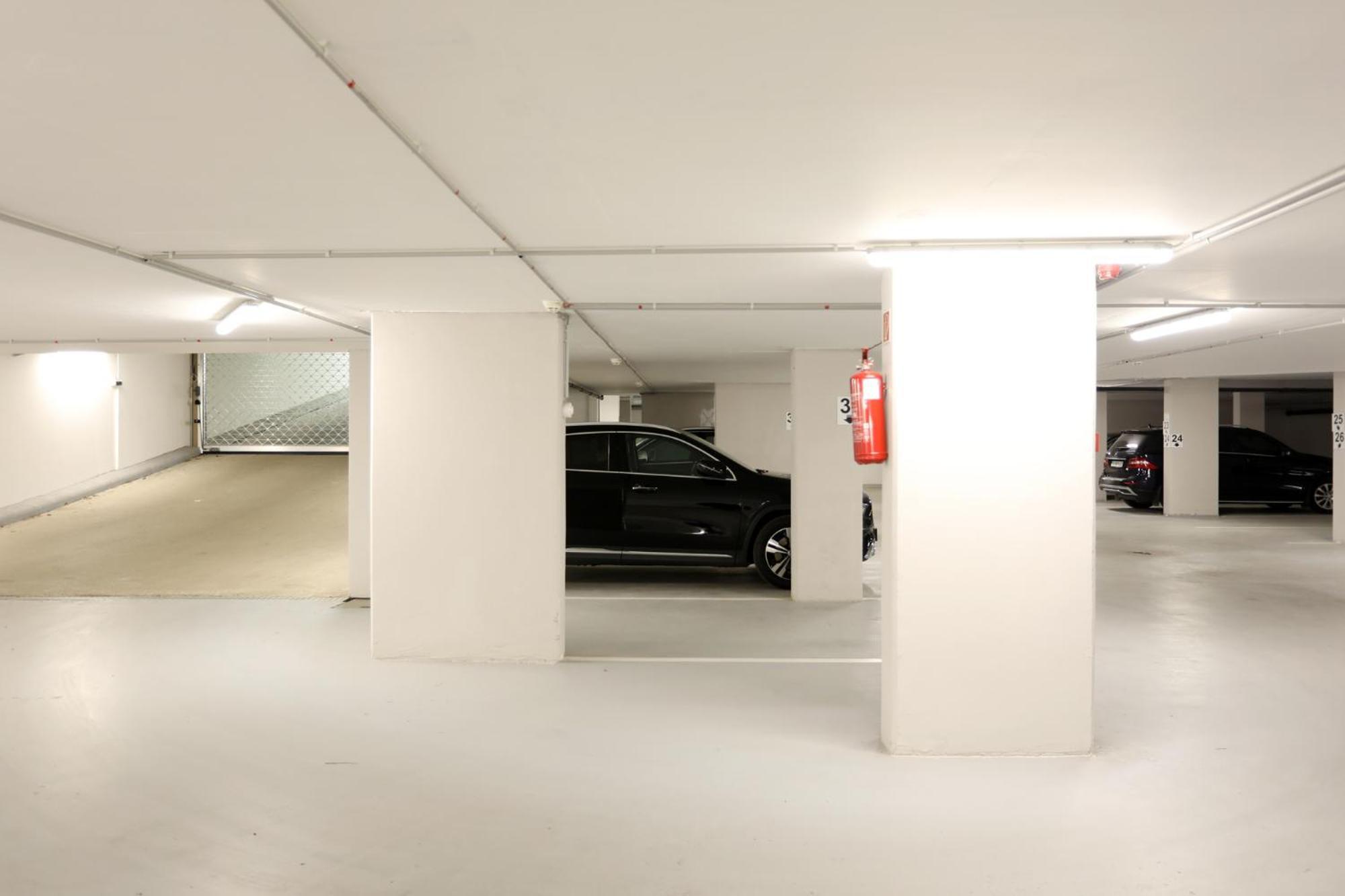 Atrium Apartman Heviz Mit Panoramaterrasse Und Tiefgarage Exteriör bild